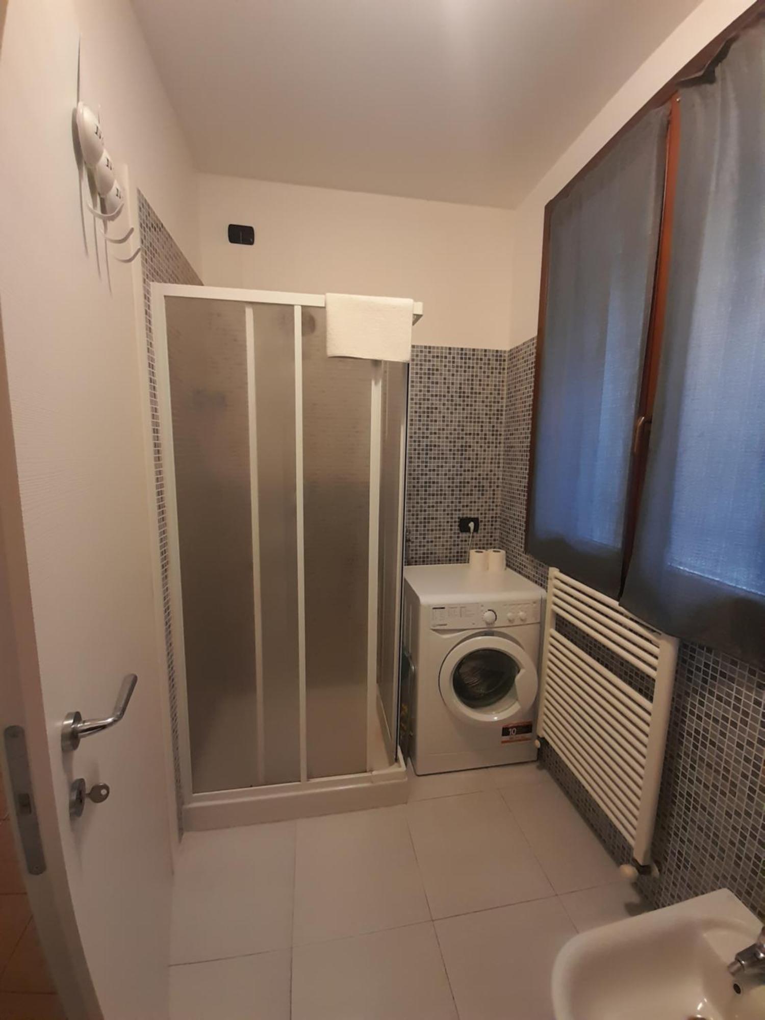 A Casa Di Sole Apartment Arese Room photo